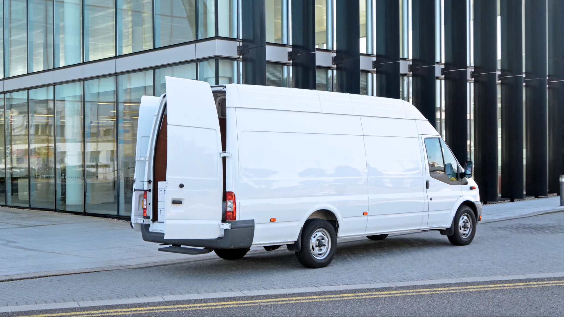 hospitality refrigerated delivery