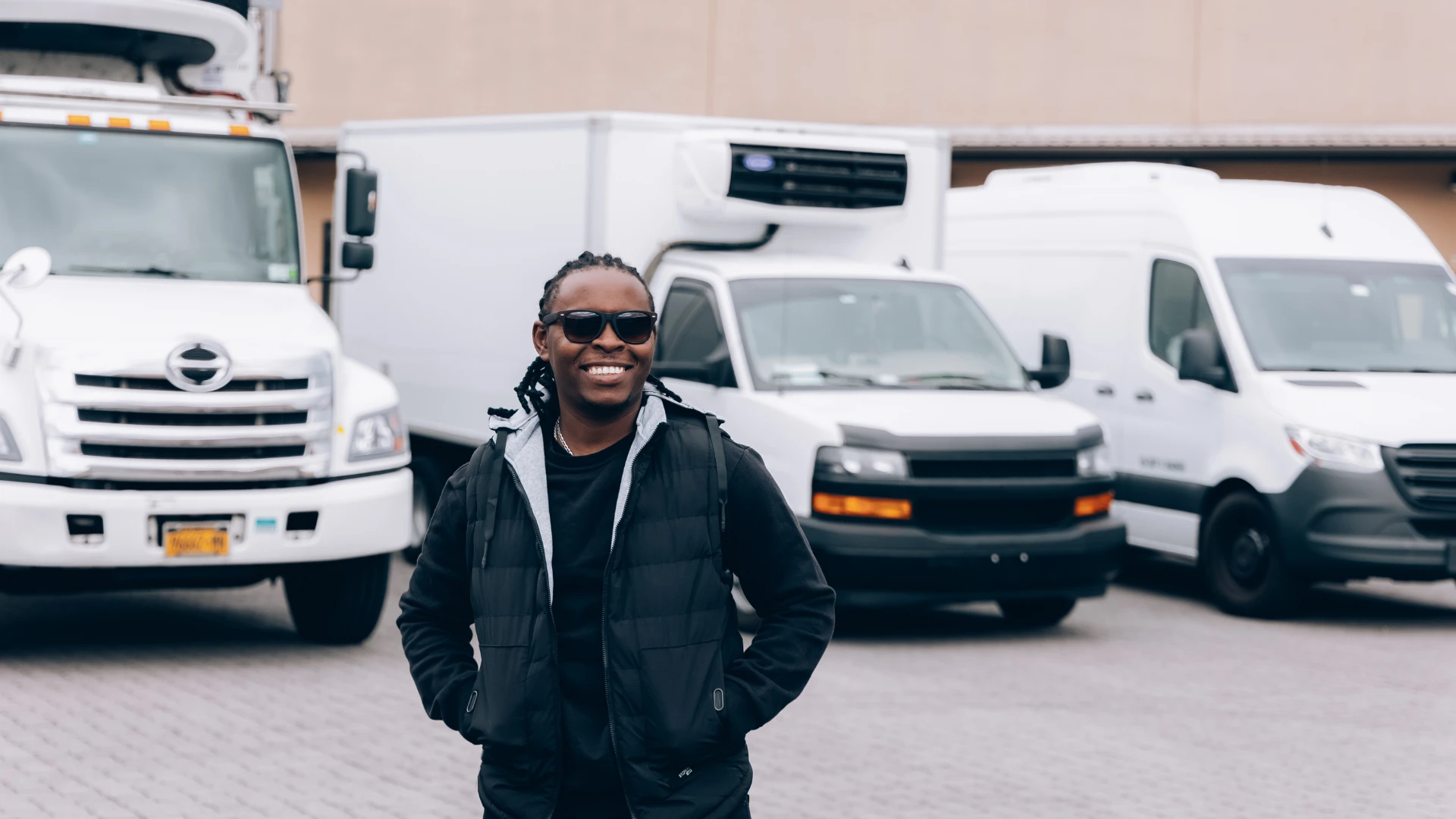 small truckload, reefer stl, small refrigerated trucks, reefer van, refrigerated box truck, refrigerated straight truck, freight forwarding, freight forwarder